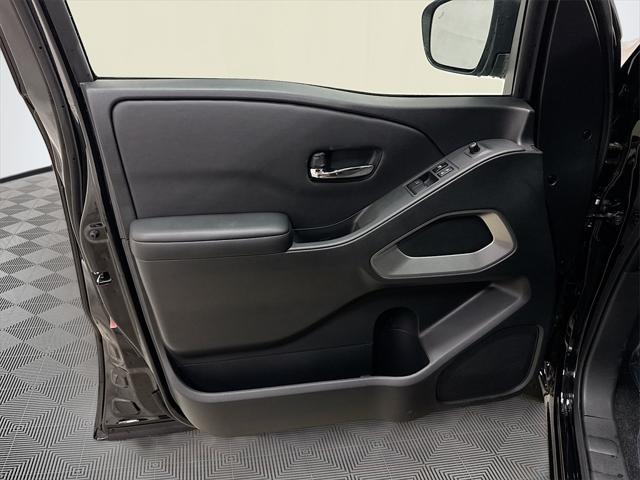 new 2025 Nissan Frontier car, priced at $38,343
