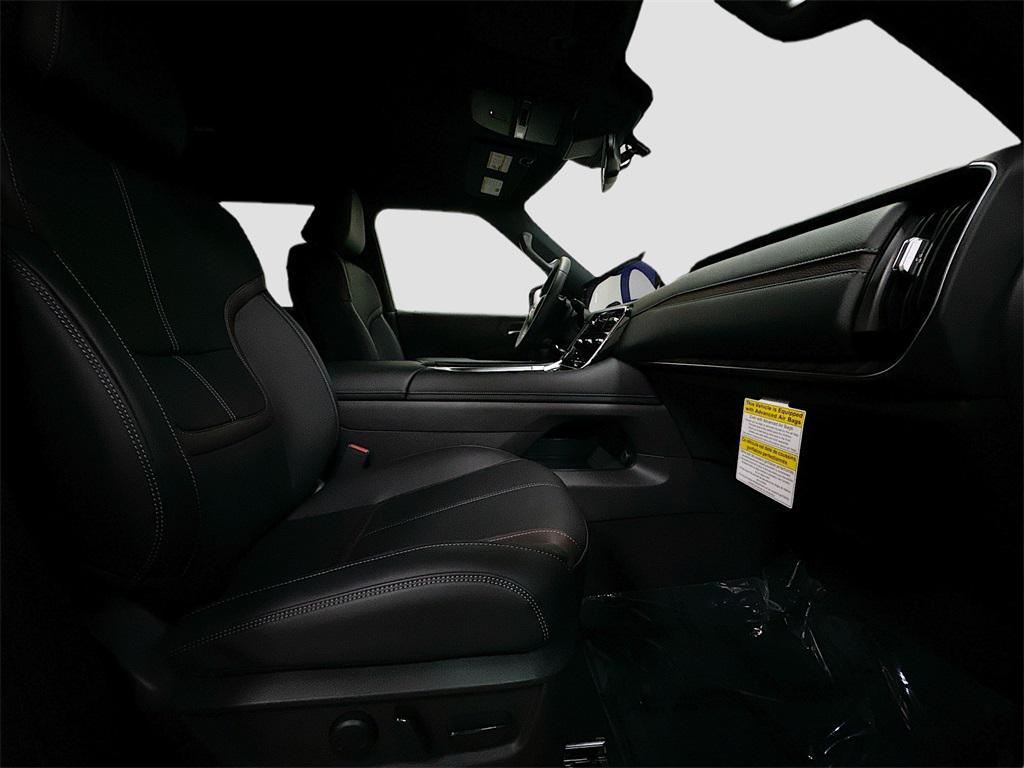 new 2025 Nissan Armada car, priced at $68,371
