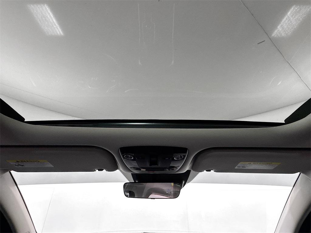 used 2024 Kia Sorento car, priced at $27,882