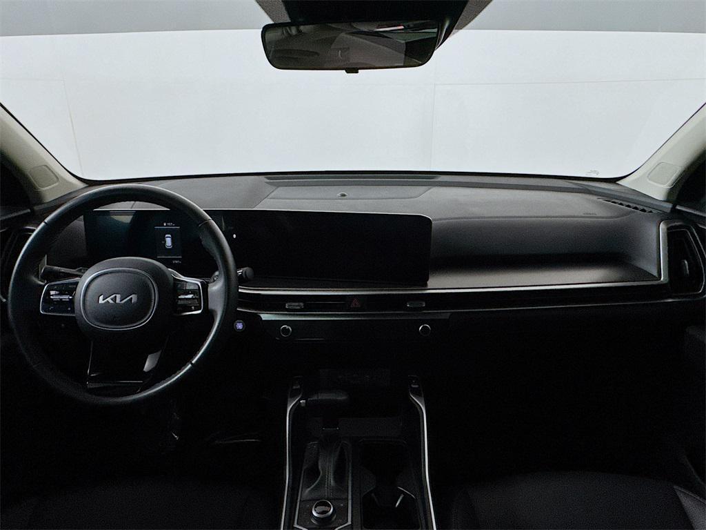 used 2024 Kia Sorento car, priced at $27,882