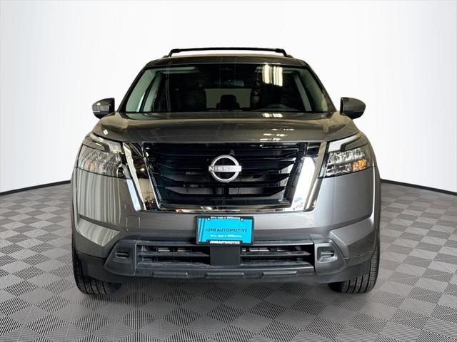 new 2025 Nissan Pathfinder car, priced at $41,191