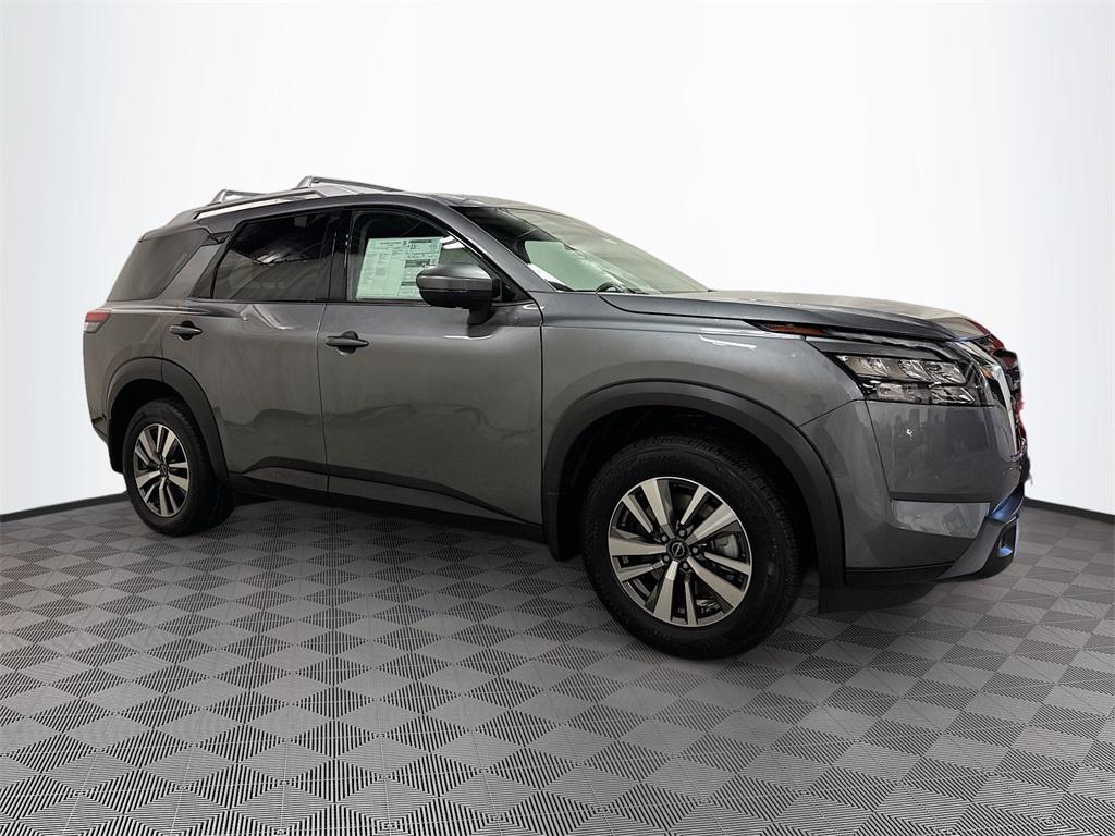 new 2025 Nissan Pathfinder car, priced at $39,424