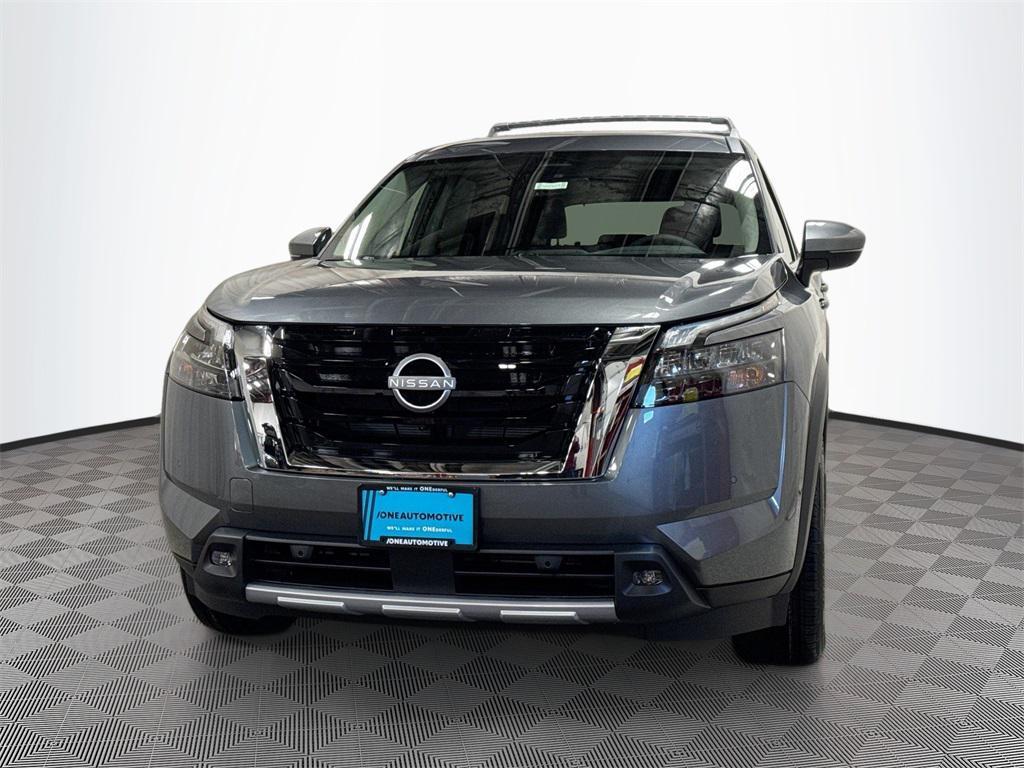 new 2025 Nissan Pathfinder car, priced at $39,424