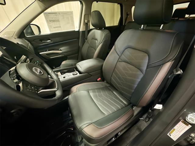 new 2024 Nissan Pathfinder car, priced at $50,630