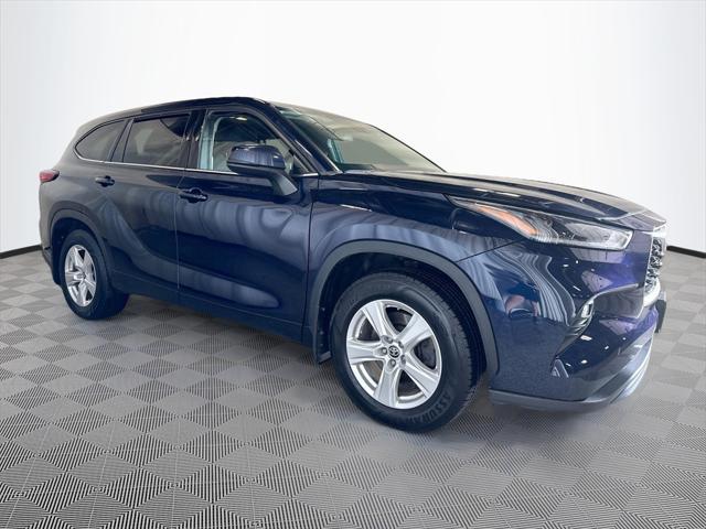 used 2021 Toyota Highlander car, priced at $18,997