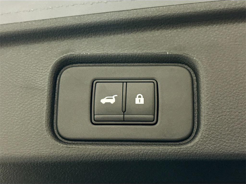 new 2025 Nissan Pathfinder car, priced at $46,762