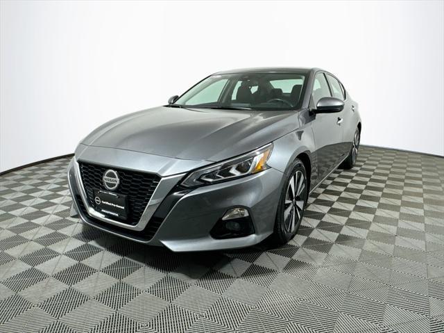 used 2022 Nissan Altima car, priced at $22,297