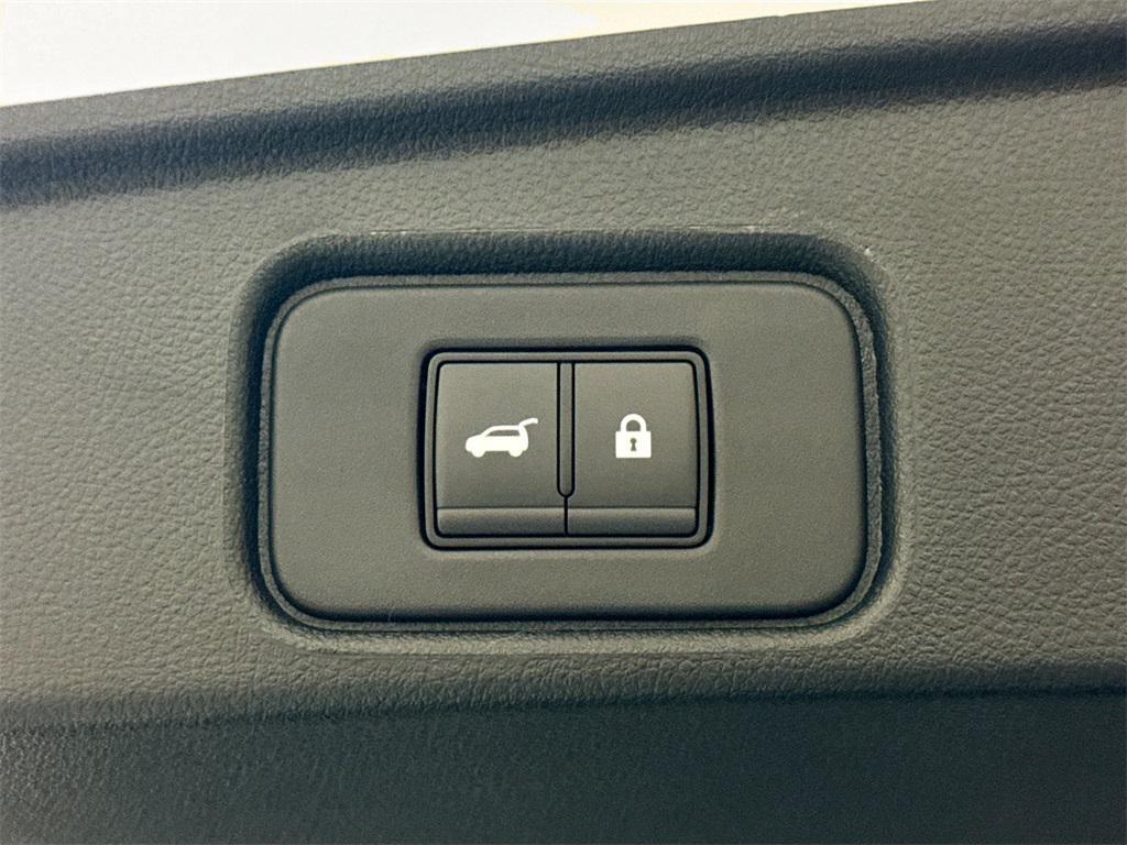 new 2025 Nissan Pathfinder car, priced at $39,971