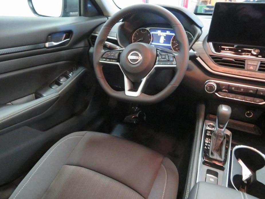 new 2024 Nissan Altima car, priced at $29,044