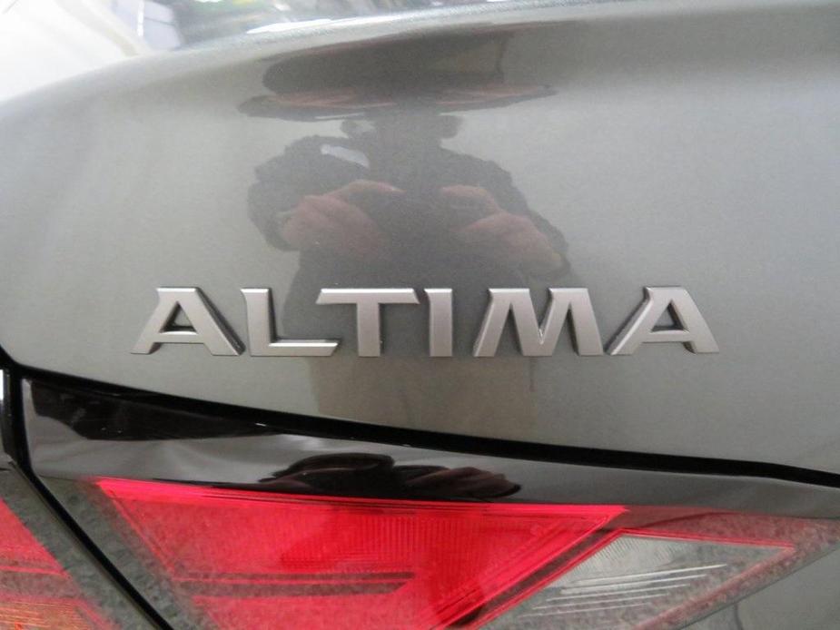 new 2024 Nissan Altima car, priced at $29,044