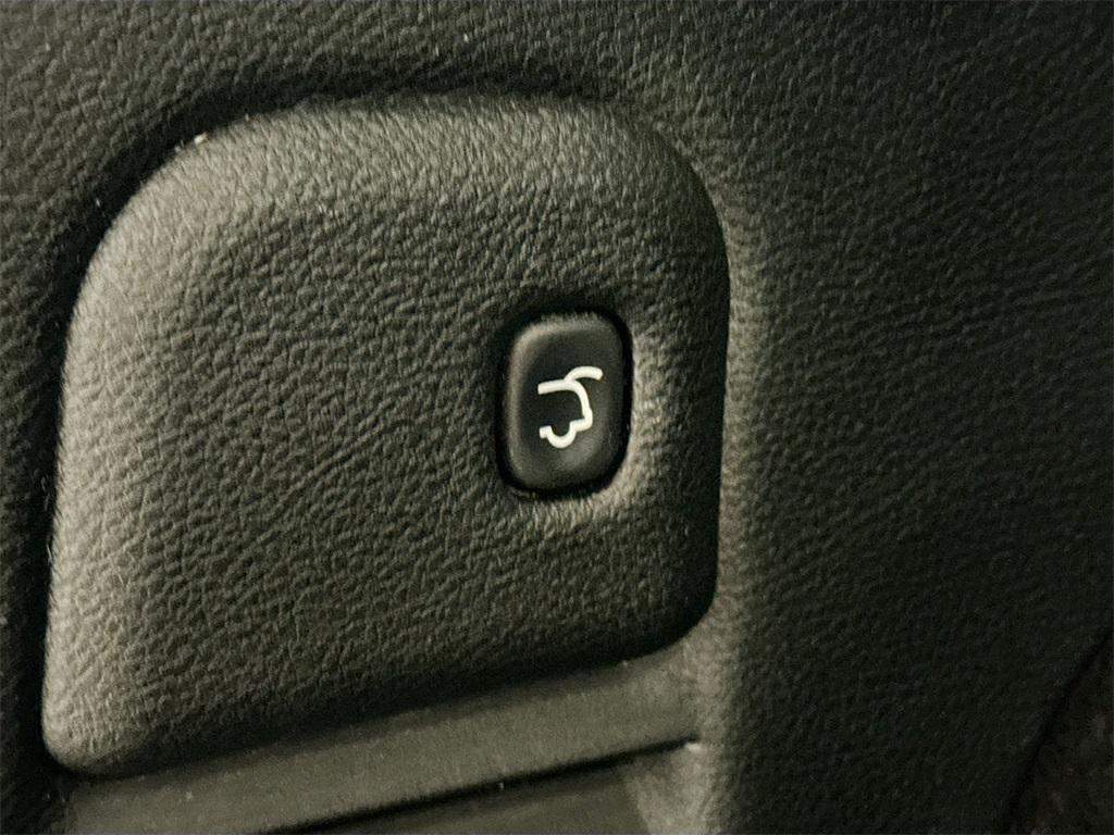 used 2014 Jeep Grand Cherokee car, priced at $6,998