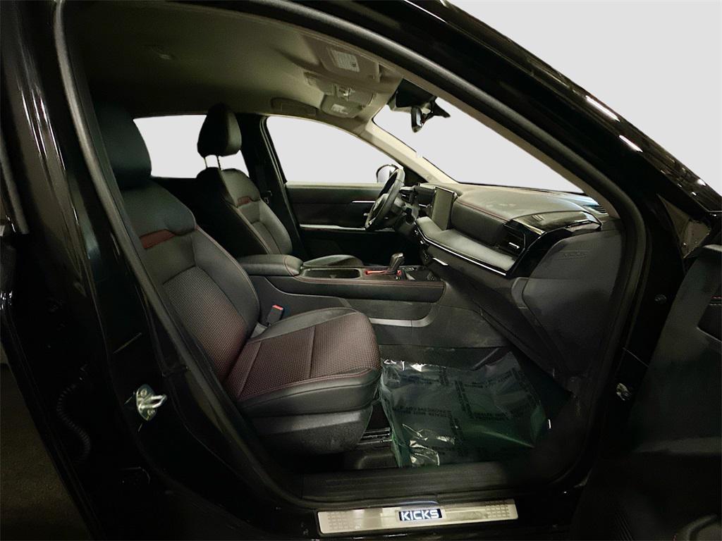 new 2025 Nissan Kicks car, priced at $29,595