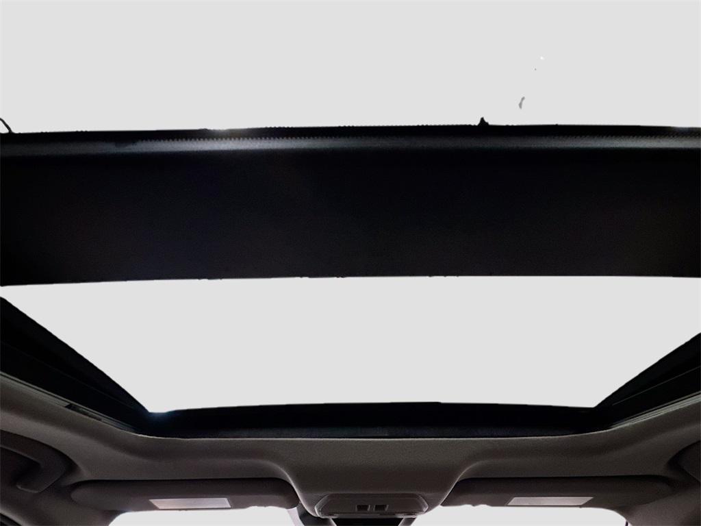new 2025 Nissan Kicks car, priced at $33,610