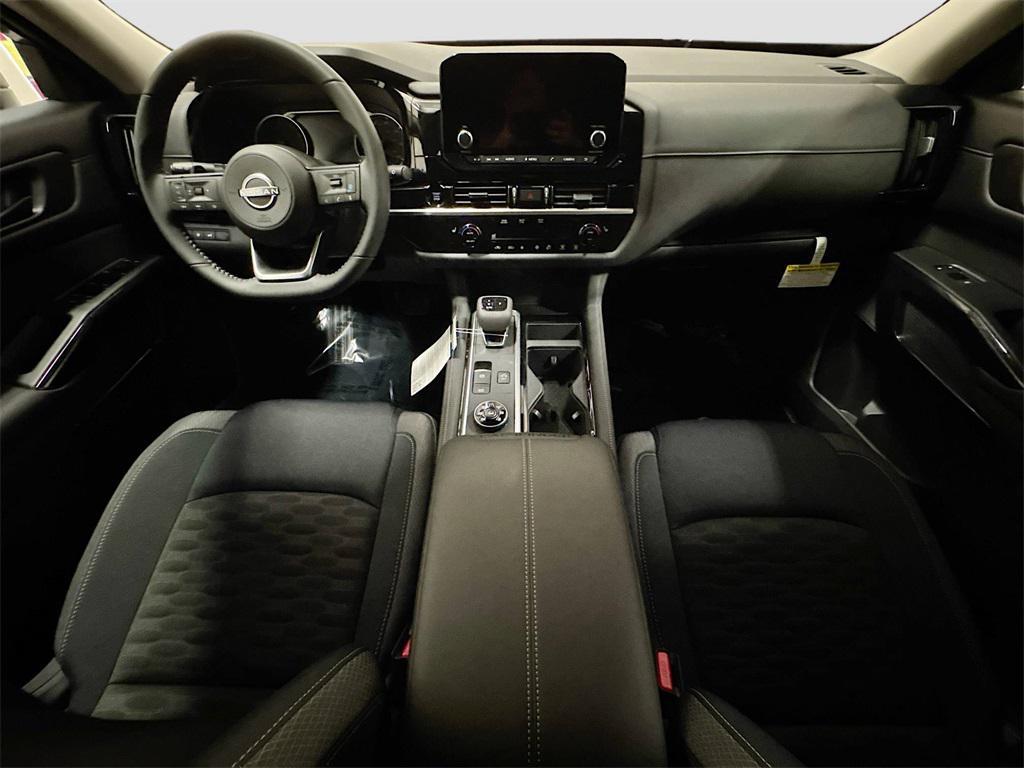 new 2025 Nissan Pathfinder car, priced at $35,165