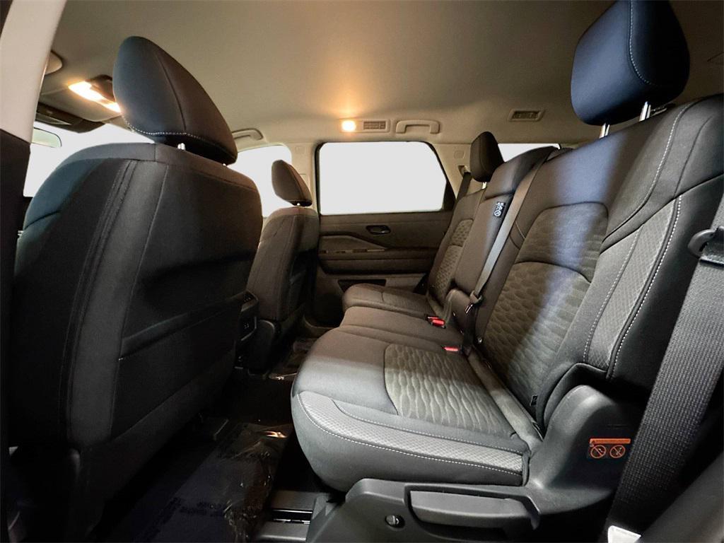 new 2025 Nissan Pathfinder car, priced at $35,165