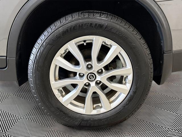 used 2020 Nissan Rogue car, priced at $14,992