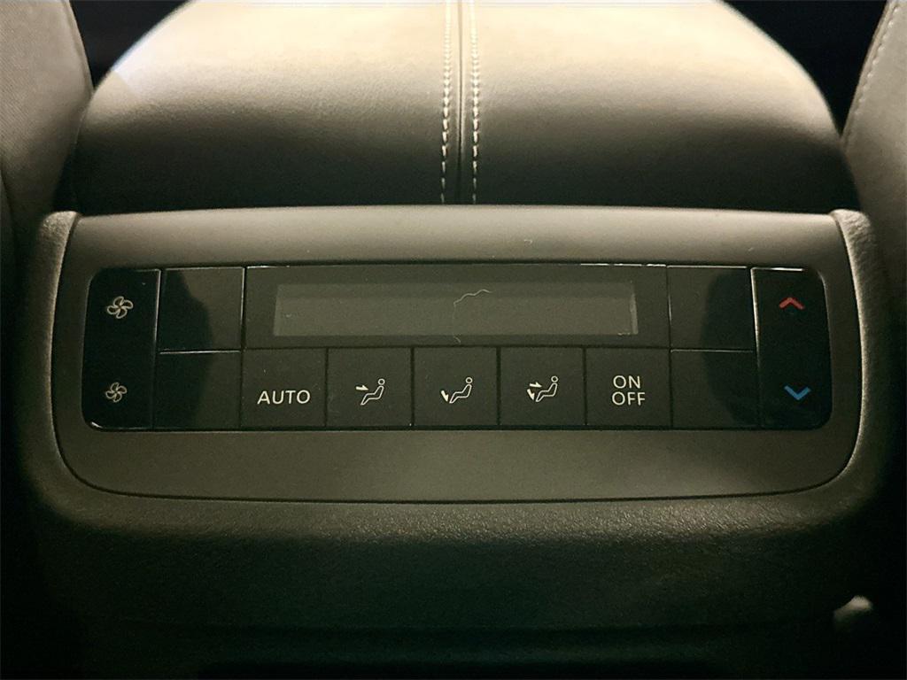 new 2025 Nissan Pathfinder car, priced at $35,174
