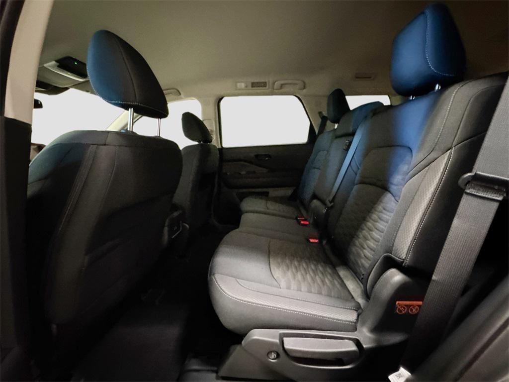 new 2025 Nissan Pathfinder car, priced at $35,174