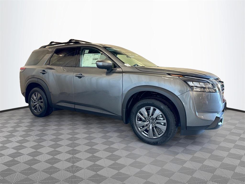 new 2025 Nissan Pathfinder car, priced at $35,174