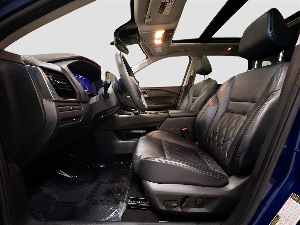 used 2022 Nissan Rogue car, priced at $28,446