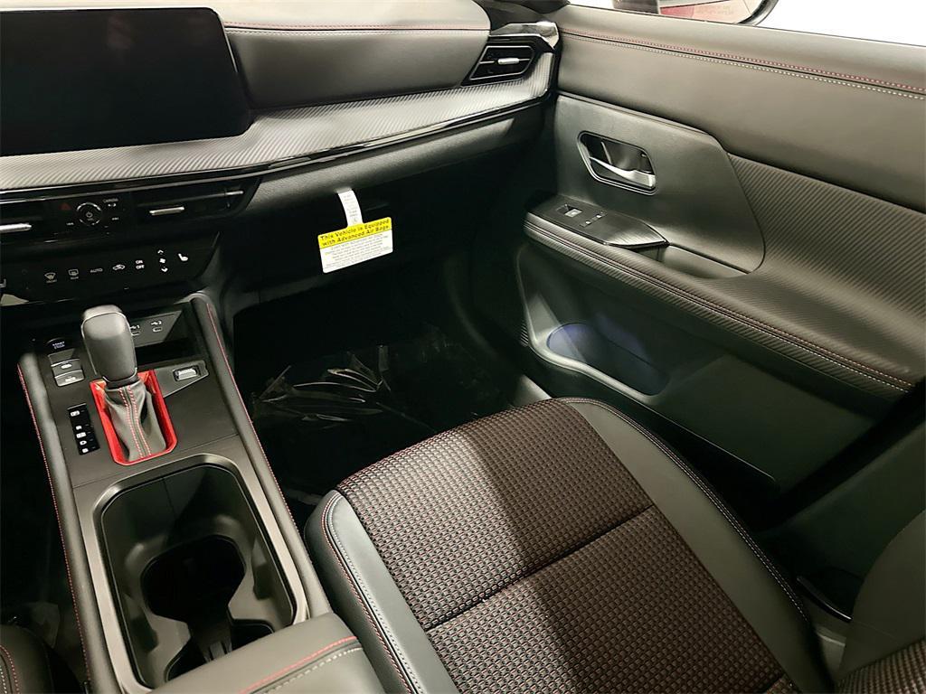new 2025 Nissan Kicks car, priced at $31,066