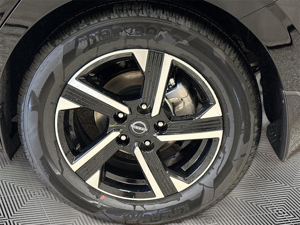 new 2025 Nissan Sentra car, priced at $22,300