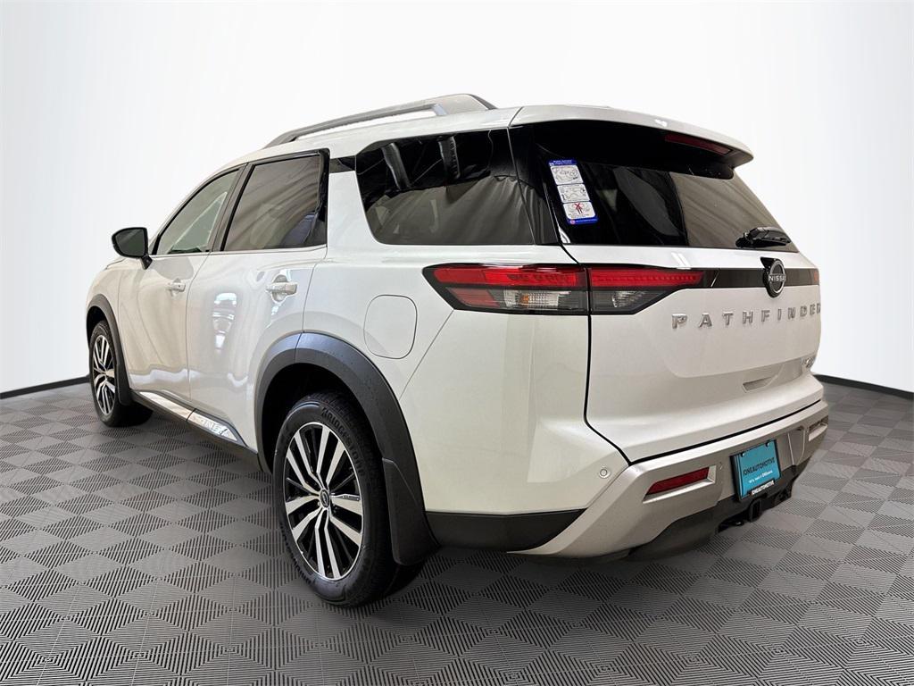 new 2025 Nissan Pathfinder car, priced at $48,465