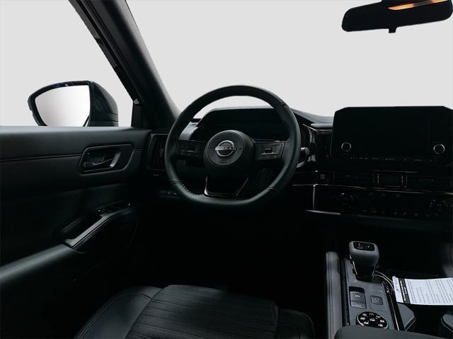 new 2025 Nissan Pathfinder car, priced at $43,806