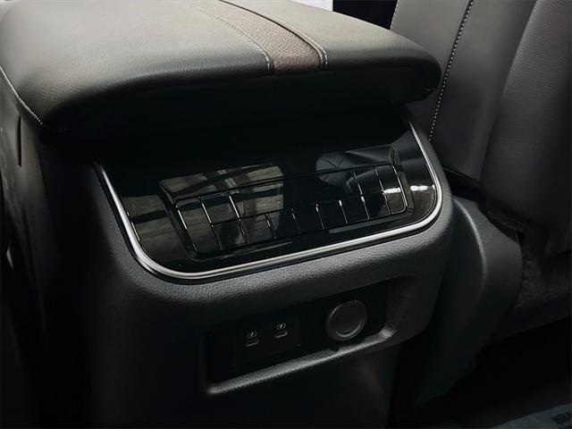 new 2025 Nissan Armada car, priced at $76,544
