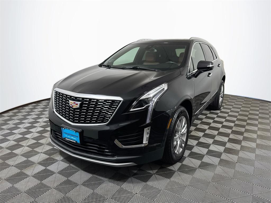 used 2022 Cadillac XT5 car, priced at $29,497