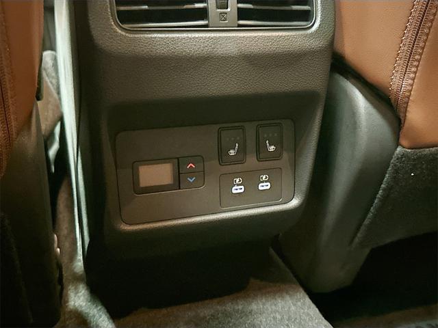 new 2025 Nissan Rogue car, priced at $45,654