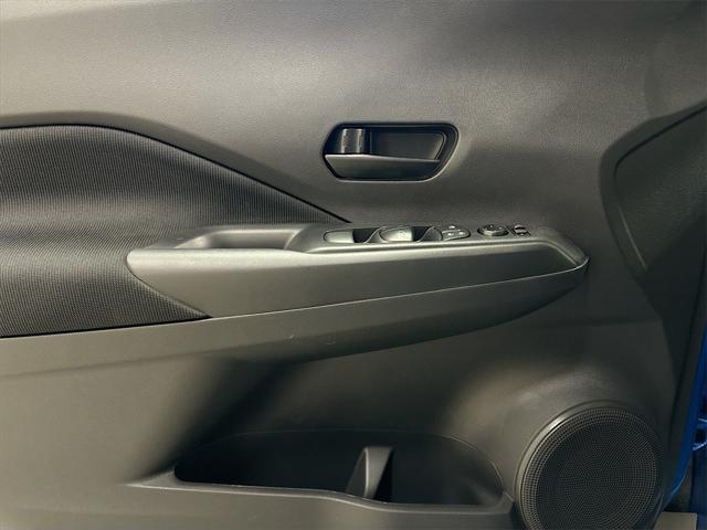 new 2025 Nissan Kicks car, priced at $23,500