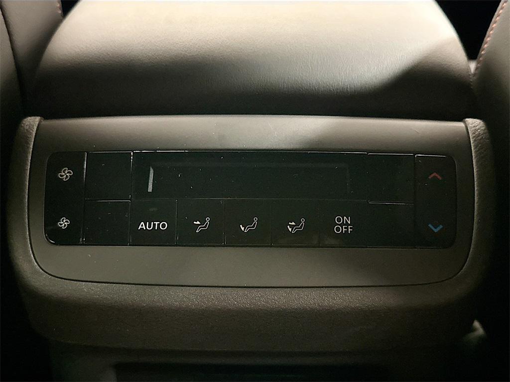 new 2025 Nissan Pathfinder car, priced at $37,777