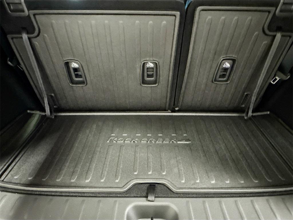 new 2025 Nissan Pathfinder car, priced at $37,777
