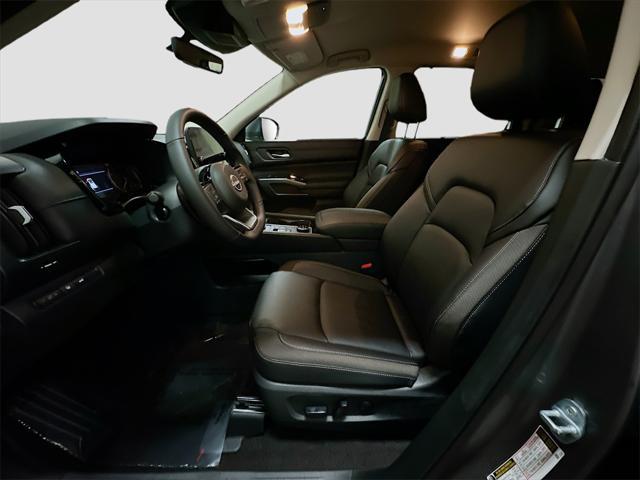 new 2025 Nissan Pathfinder car, priced at $44,495