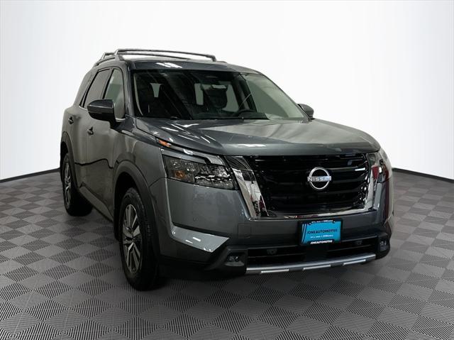 new 2025 Nissan Pathfinder car, priced at $44,995