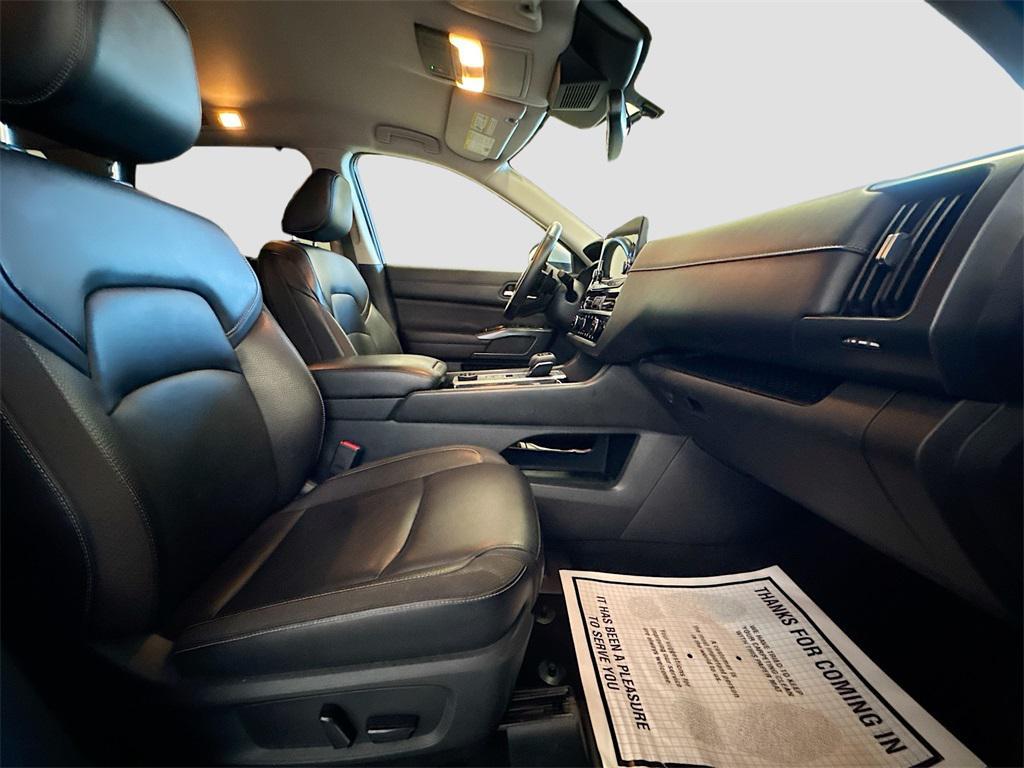 used 2022 Nissan Pathfinder car, priced at $31,927