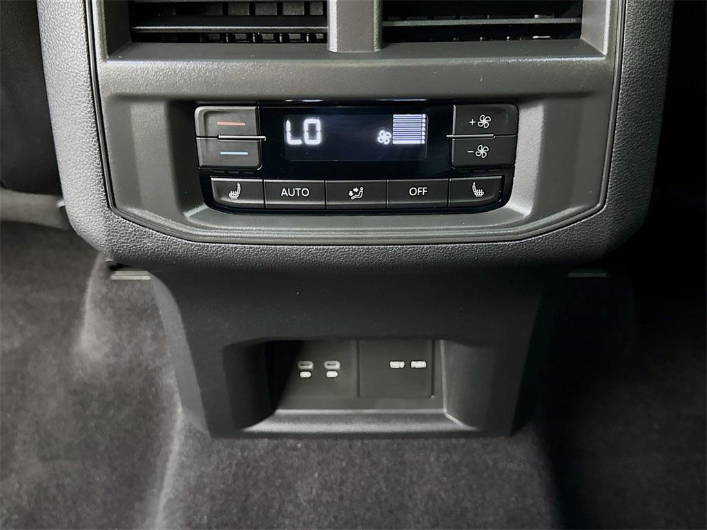 used 2021 Volkswagen Atlas car, priced at $30,497