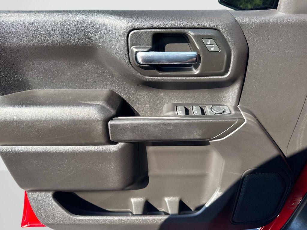 used 2022 Chevrolet Silverado 1500 car, priced at $32,798