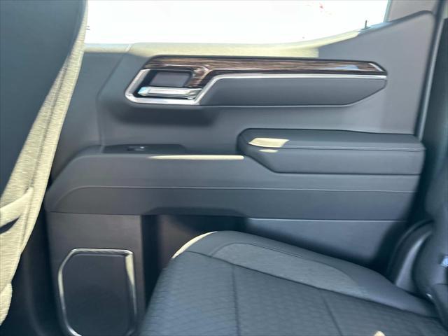 new 2025 GMC Sierra 1500 car, priced at $53,395