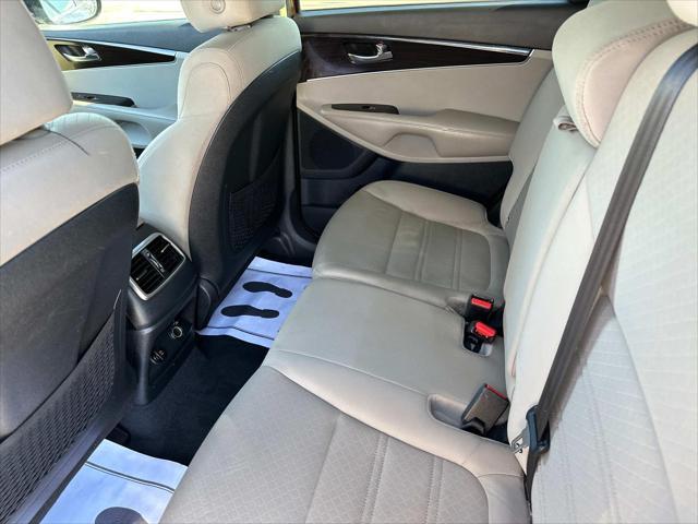 used 2020 Kia Sorento car, priced at $14,715