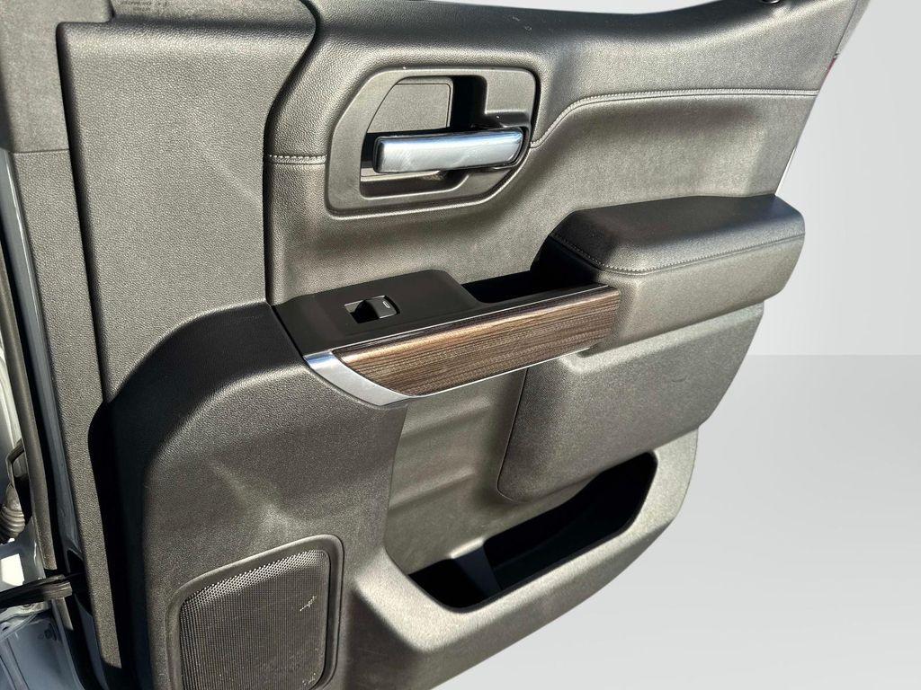 used 2022 Chevrolet Silverado 1500 car, priced at $35,000