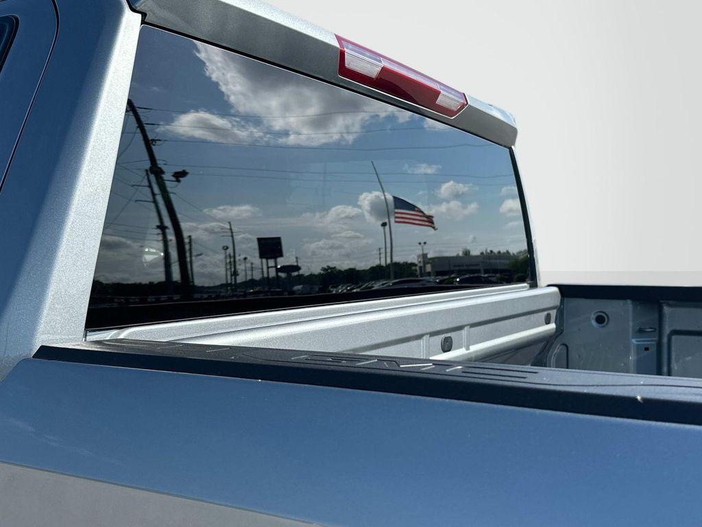 new 2025 GMC Sierra 1500 car, priced at $52,890