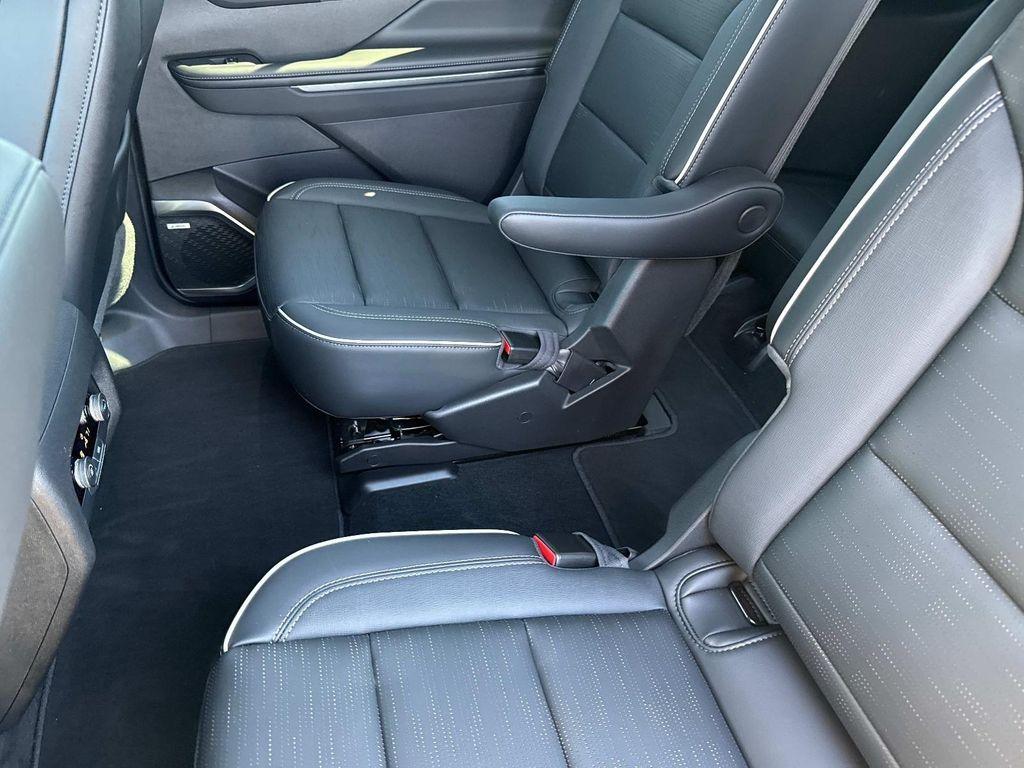 used 2025 Buick Enclave car, priced at $43,759