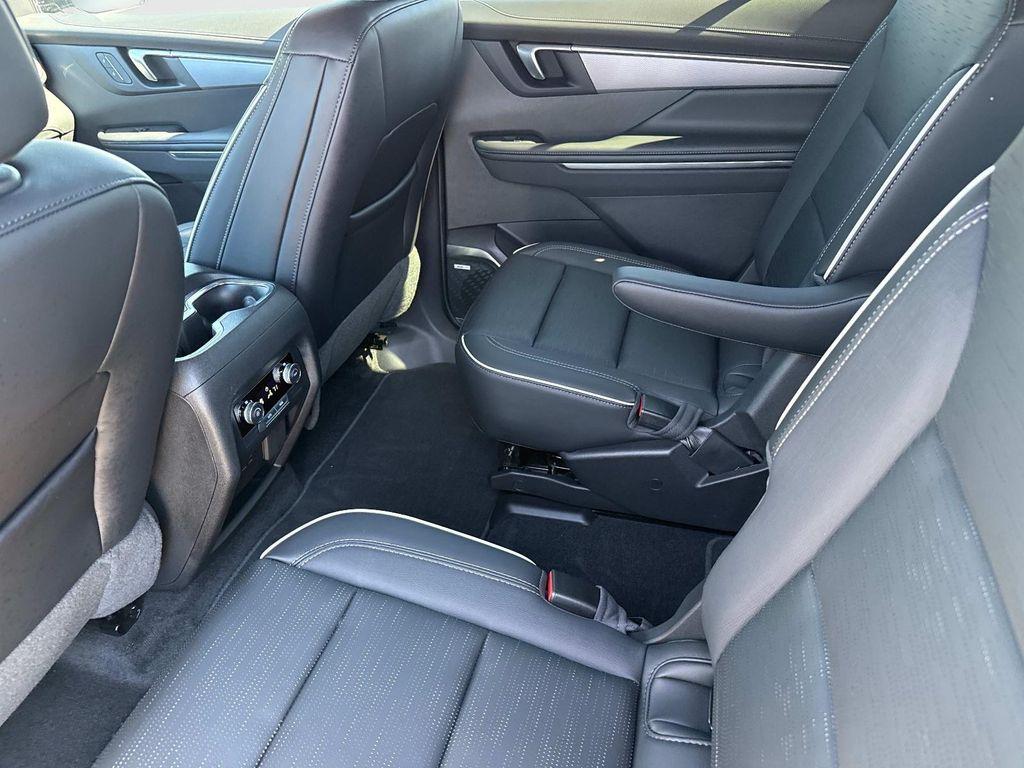 used 2025 Buick Enclave car, priced at $43,759