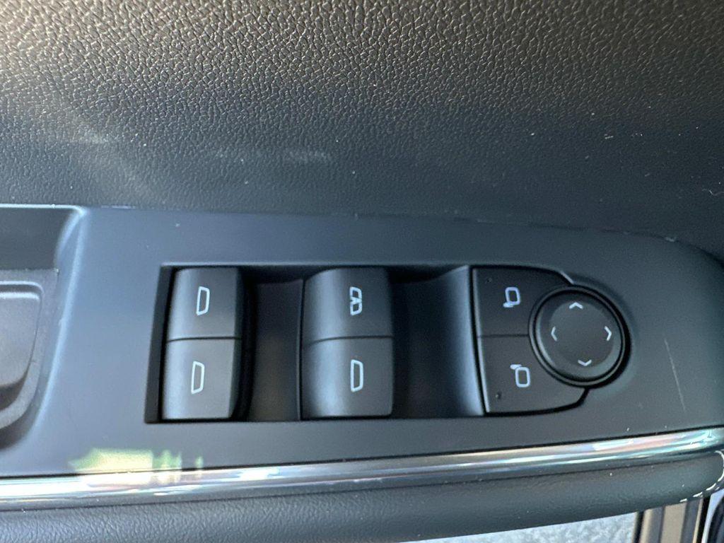new 2025 GMC Acadia car, priced at $45,425
