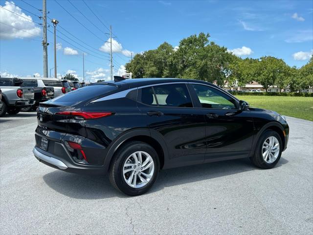 new 2025 Buick Envista car, priced at $27,039