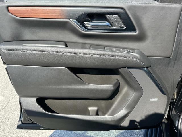 new 2025 GMC Yukon XL car, priced at $89,559