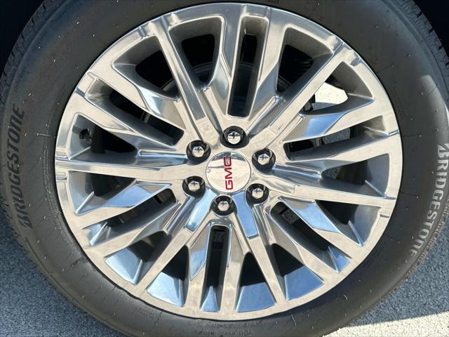 new 2025 GMC Yukon XL car, priced at $89,559