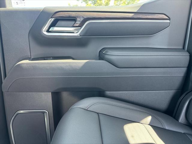 new 2025 GMC Sierra 1500 car, priced at $62,690
